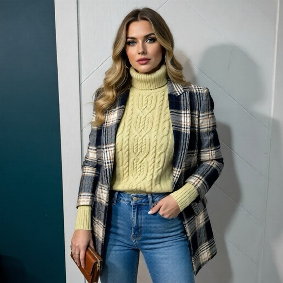 Vintage Tabi CableKnit Turtleneck- Chunky Fisherman Knit Retro Preppy Minimalist - Picture 2 of 8